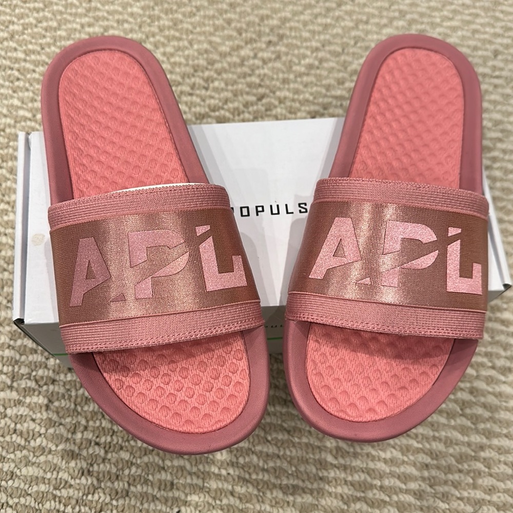 APL Techloom Satin Slide - Never worn!